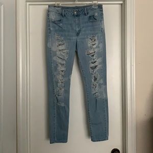 American Eagle Light Wash Denim Jeans